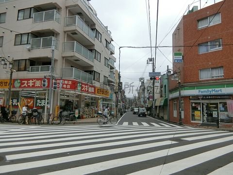 新井薬師門前 交差点