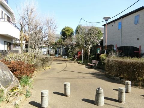 上一こなら公園
