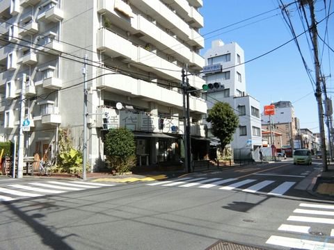 堀越学園前 交差点