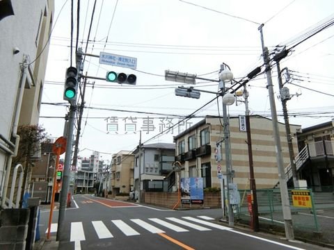 氷川神社・禅定院入口 交差点