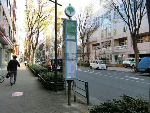 バス停 (杉並区役所前)
