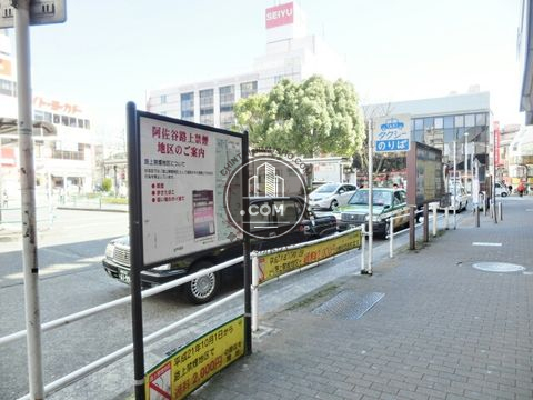 駅前ロータリー