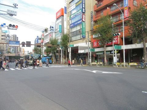 荻窪駅前 交差点