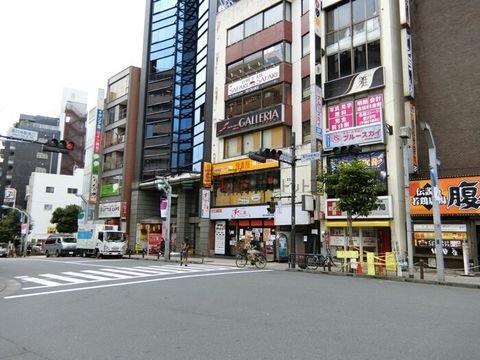 高円寺駅南口 交差点