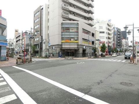 高円寺南四丁目 交差点