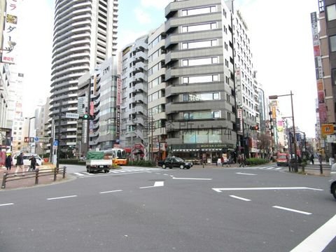 池袋郵便局前 交差点