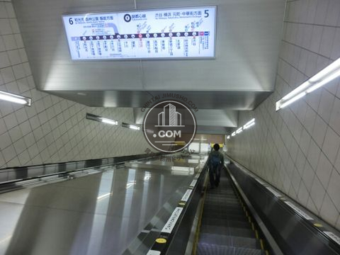 駅ナカ