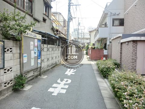裏路地