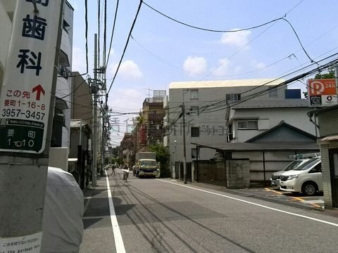 要町1丁目の裏路地