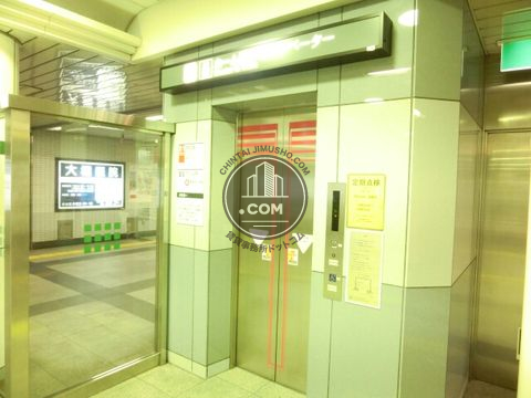 駅ナカ