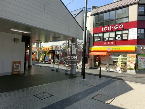 駅周辺