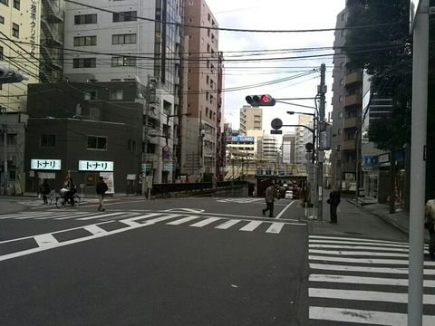 池袋消防署前からビックリガード方面