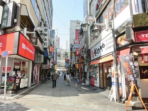 池袋西口駅前名店街 小町通り
