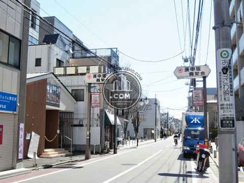 繁華街