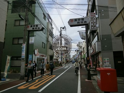 繁華街