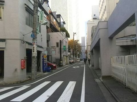 東池袋3丁目付近の裏路地
