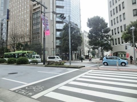 南池袋公園前 交差点