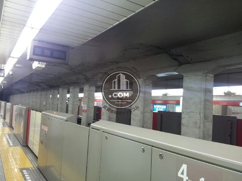 駅ナカ