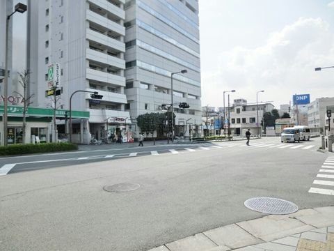 赤羽駅南口入口 交差点