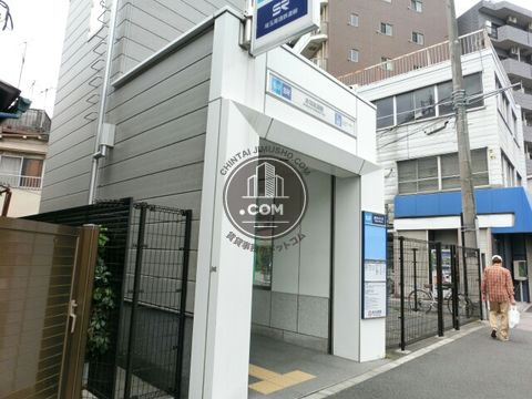駅周辺