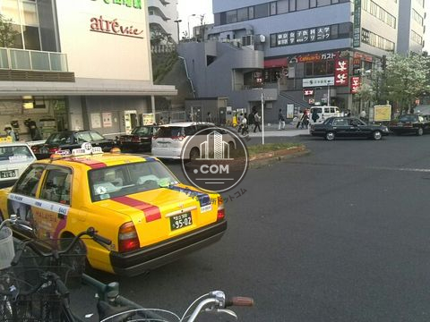 駅前ロータリー