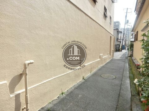 裏路地