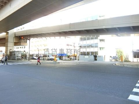 新板橋駅前 交差点