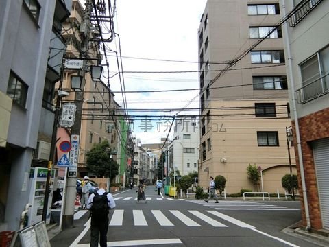 新板中通り