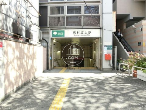 駅周辺