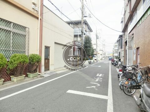 裏路地