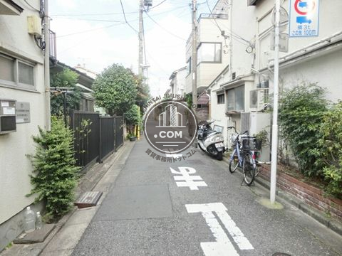 裏路地