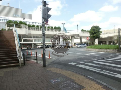 駅前ロータリー