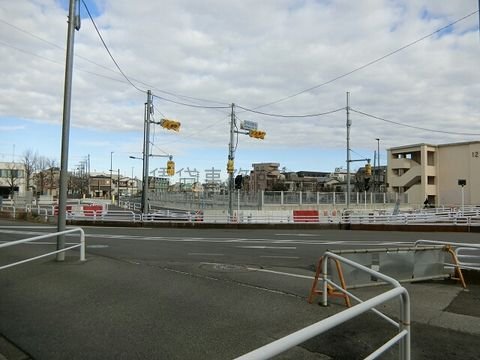 平和台駅北 交差点