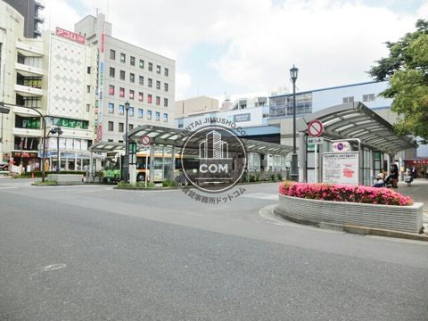 駅前ロータリー