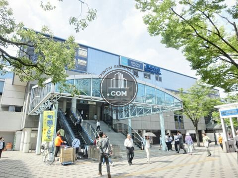 駅周辺