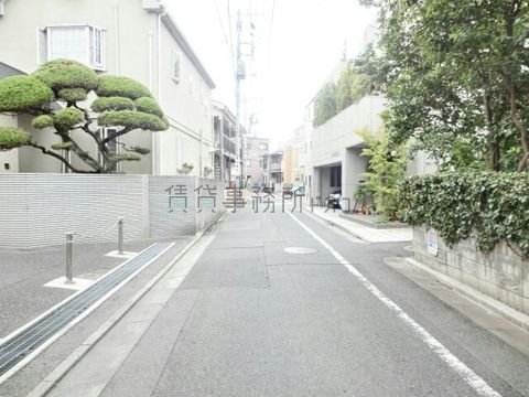 西小岩1-13