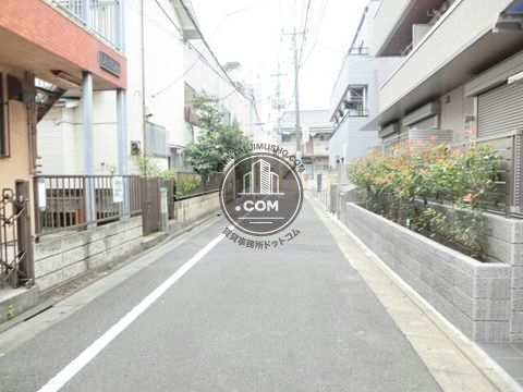 裏路地
