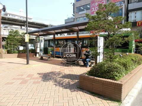 駅前ロータリー