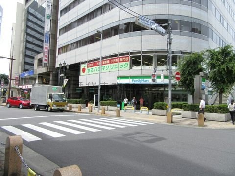 京王八王子駅 交差点