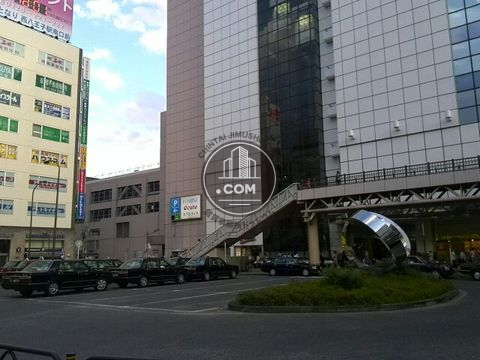 駅前ロータリー