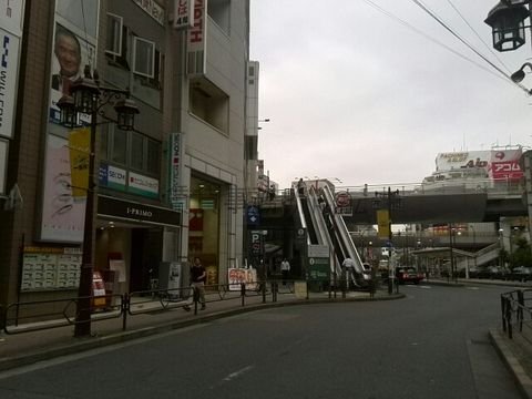 駅前ロータリー付近