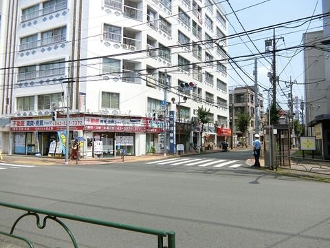 立川競輪場西 交差点