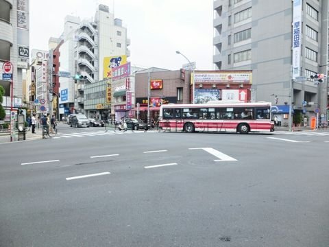 吉祥寺駅前 交差点