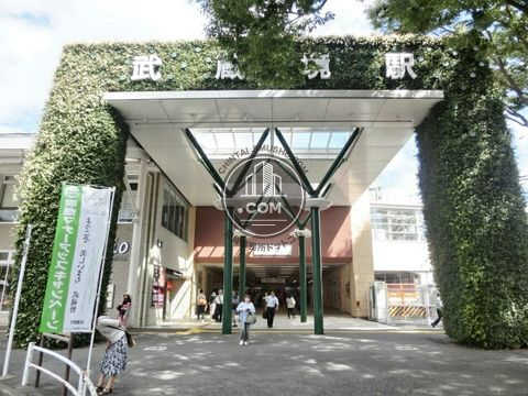 駅周辺