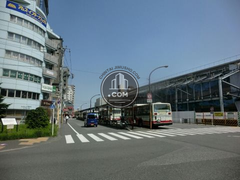 駅前ロータリー