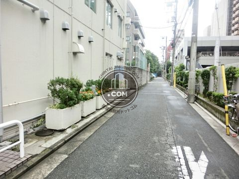 裏路地