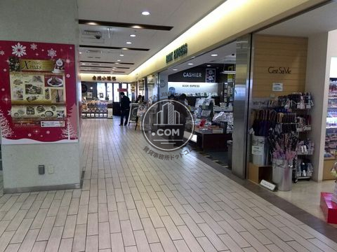 駅ナカ