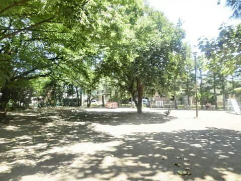 下連雀しんわ児童遊園