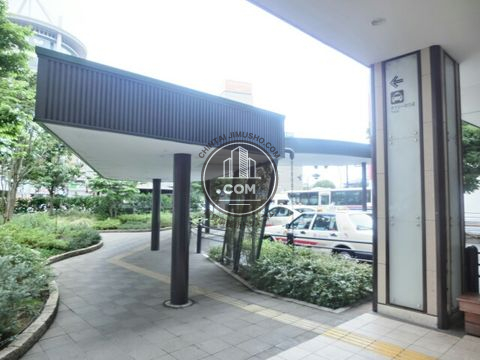駅前ロータリー