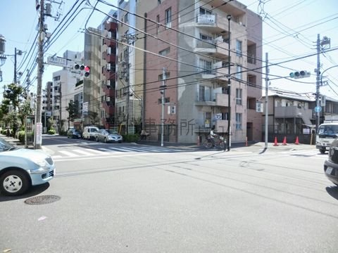 小島町三丁目 交差点